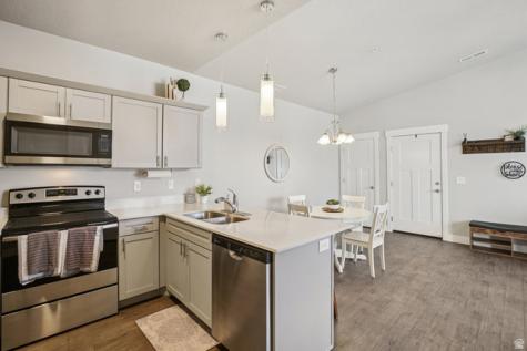 1787 N Festive Way Saratoga Springs UT 84045