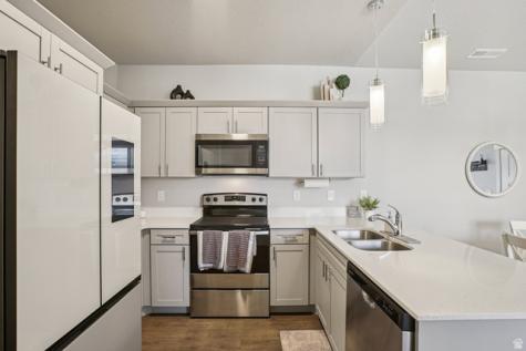 1787 N Festive Way Saratoga Springs UT 84045