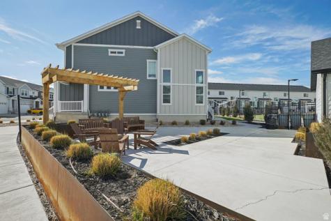 1787 N Festive Way Saratoga Springs UT 84045