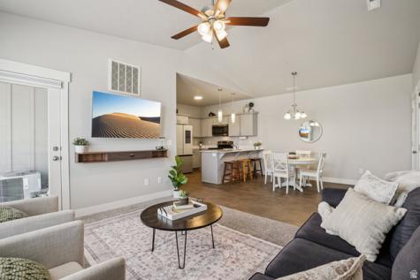 1787 N Festive Way Saratoga Springs UT 84045