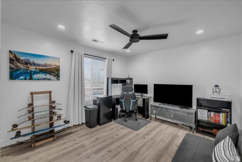 462 W 300 N St. George UT 84770