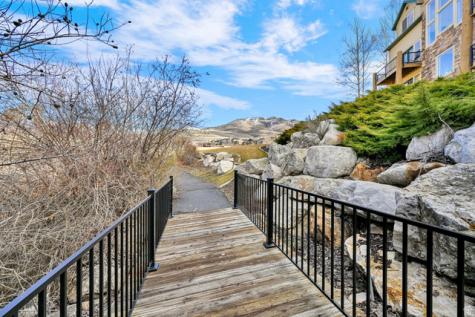 3555 N Fox Run E Eden UT 84310