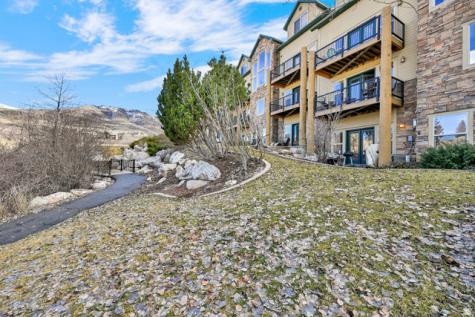 3555 N Fox Run E Eden UT 84310
