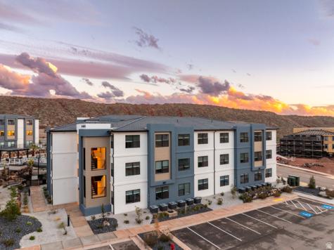 206 Chaparral Drive N Hurricane UT 84737