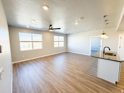 206 Chaparral Drive N Hurricane UT 84737