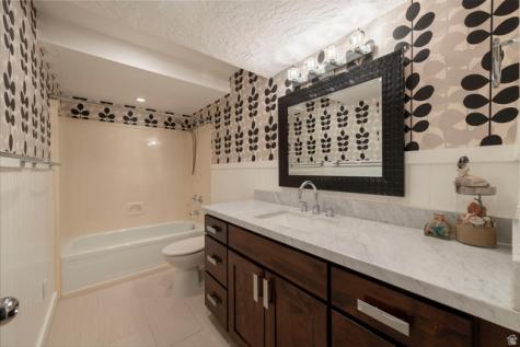 1907 E 3380 S Millcreek UT 84106