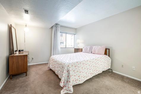 325 E 2550 N North Ogden UT 84414