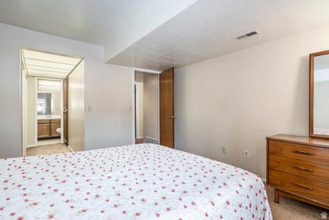 325 E 2550 N North Ogden UT 84414