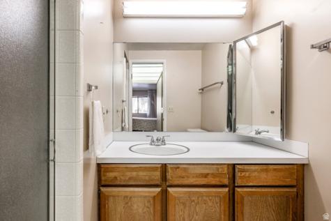 325 E 2550 N North Ogden UT 84414