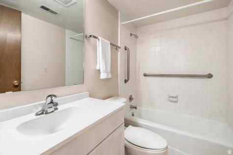 325 E 2550 N North Ogden UT 84414