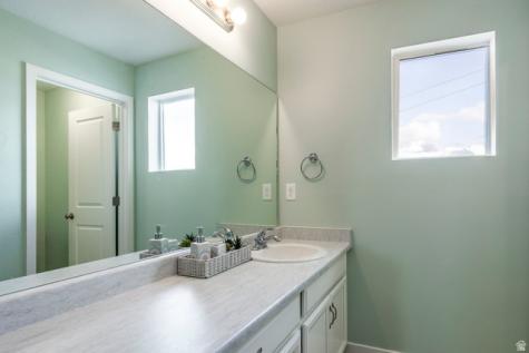 3763 S 3175 W West Haven UT 84401