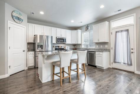 3763 S 3175 W West Haven UT 84401