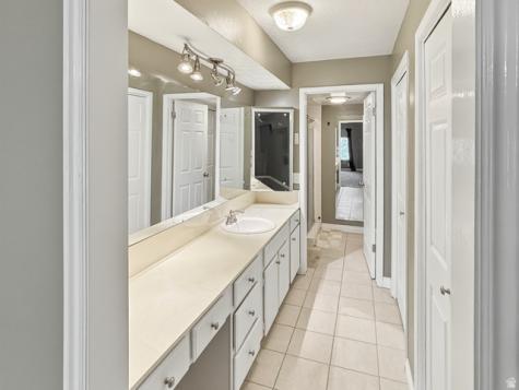 5019 S Beaverbrook Lane Murray UT 84117