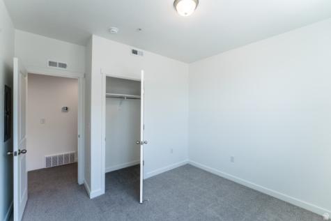 8362 S S Iris Lumi Lane W Midvale UT 84047