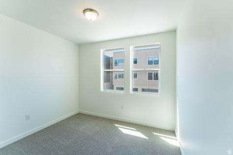 8362 S S Iris Lumi Lane W Midvale UT 84047