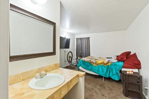 1842 E 5625 S Ogden UT 84403