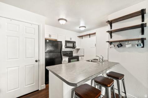 1205 E Waterside Cove S Midvale UT 84047
