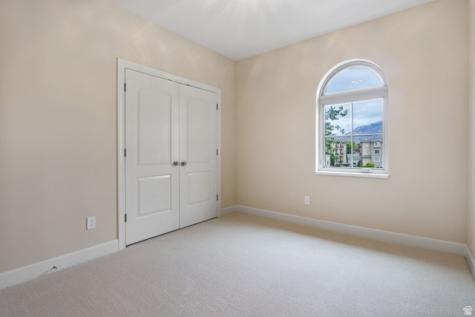 1030 N 995 W Orem UT 84057