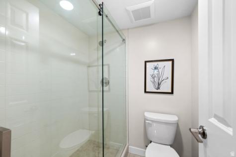 1032 E 400 S Salt Lake City UT 84102