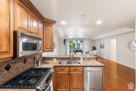 2665 E Parleys Way Salt Lake City UT 84109