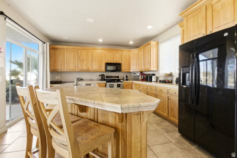 1845 W Canyon View Drive S St. George UT 84770