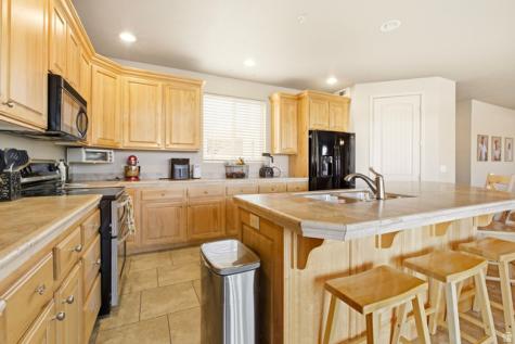 1845 W Canyon View Drive S St. George UT 84770