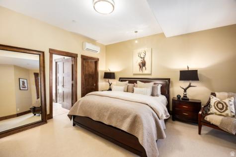 652 Rossie Hill Drive Park City UT 84060