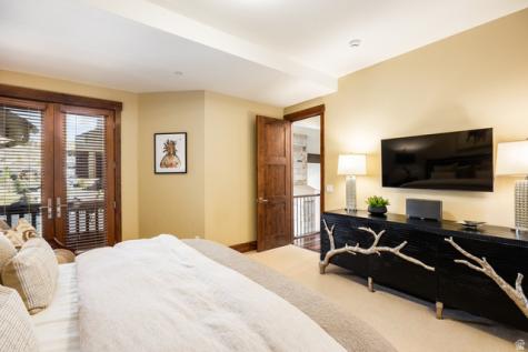 652 Rossie Hill Drive Park City UT 84060