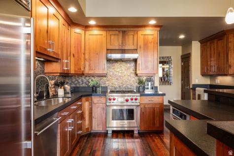 652 Rossie Hill Drive Park City UT 84060