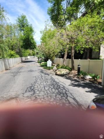 5402 S Willow Lane E Murray UT 84107