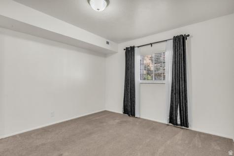 1205 E Waterside Cove Midvale UT 84047