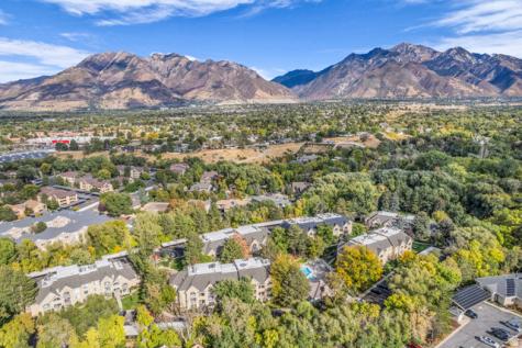 1205 E Waterside Cove Midvale UT 84047