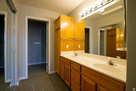 490 E 700 S Clearfield UT 84015
