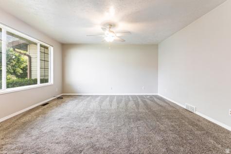 1709 N 200 W Bountiful UT 84010