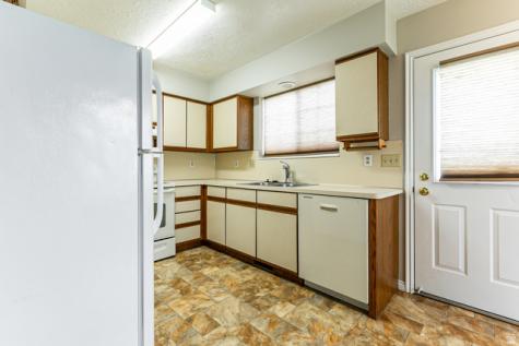 1709 N 200 W Bountiful UT 84010