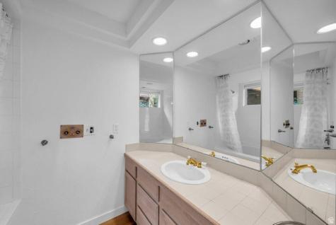 2050 S 1400 E St. George UT 84790