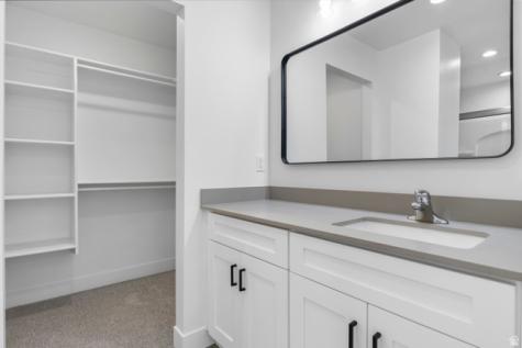 241 W 1160 N Tooele UT 84074