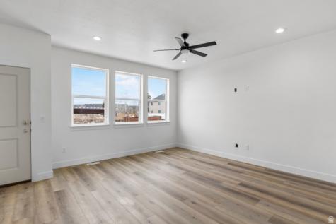 241 W 1160 N Tooele UT 84074