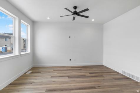 241 W 1160 N Tooele UT 84074