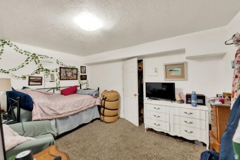 241 W 2230 N Provo UT 84604