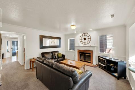 241 W 2230 N Provo UT 84604