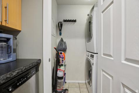 1190 E Waterside Cove S Midvale UT 84047