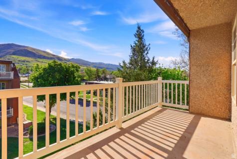 88 W 50 S Centerville UT 84014
