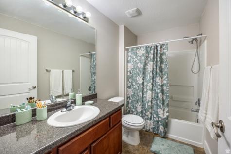 157 W Springview Drive N Saratoga Springs UT 84045