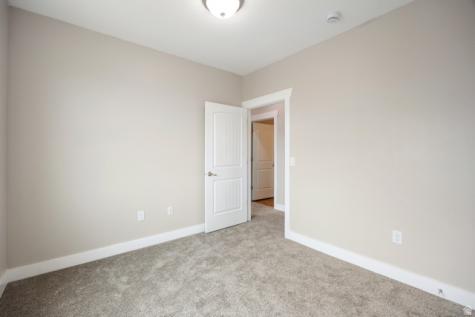157 W Springview Drive N Saratoga Springs UT 84045