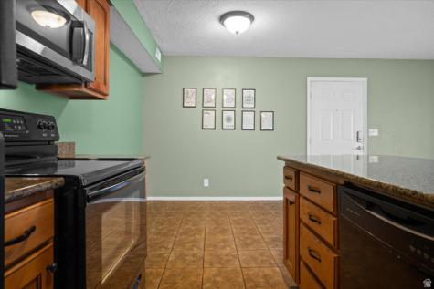 2095 S Main Street Bountiful UT 84010