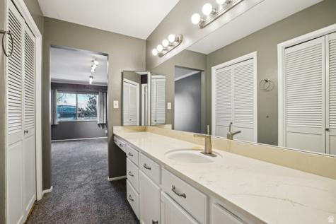 5832 S Waterbury Way Murray UT 84121