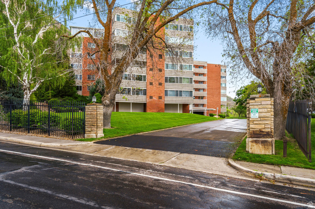 1785 29th Ogden UT 84403