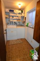 6874 S 595 E Midvale UT 84047