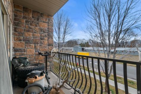 476 W 200 N Springville UT 84663